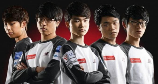 【赛后战报】全乱了， Invictus Gaming 2：0战胜UP，D组出线形势再起风云